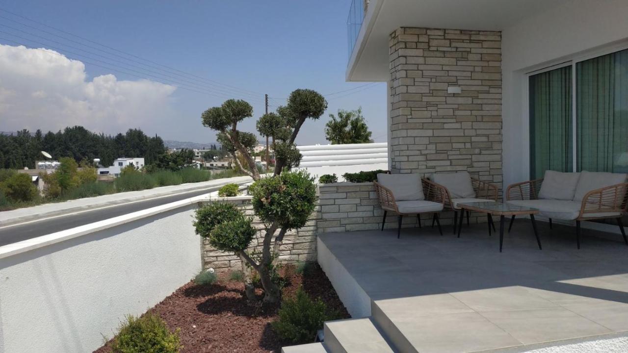 Melanos Residence 2 Bdrm Townhouse With Private Pool Klorakas Bagian luar foto