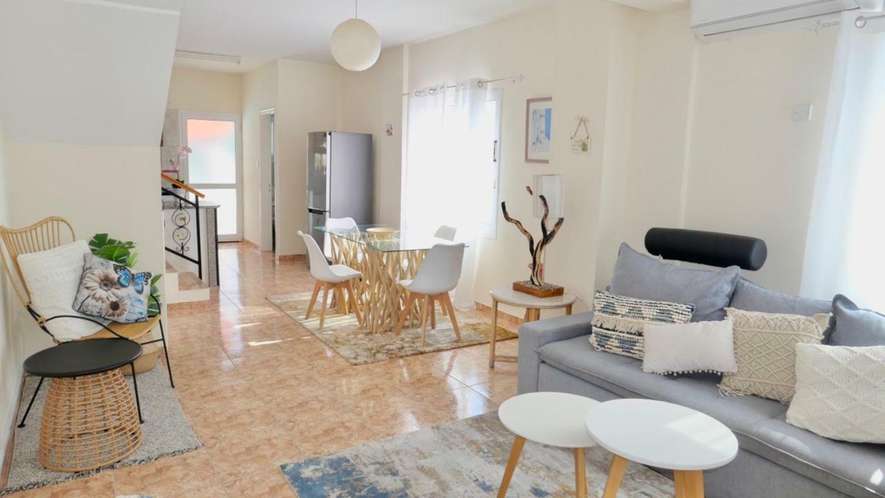 Melanos Residence 2 Bdrm Townhouse With Private Pool Klorakas Bagian luar foto